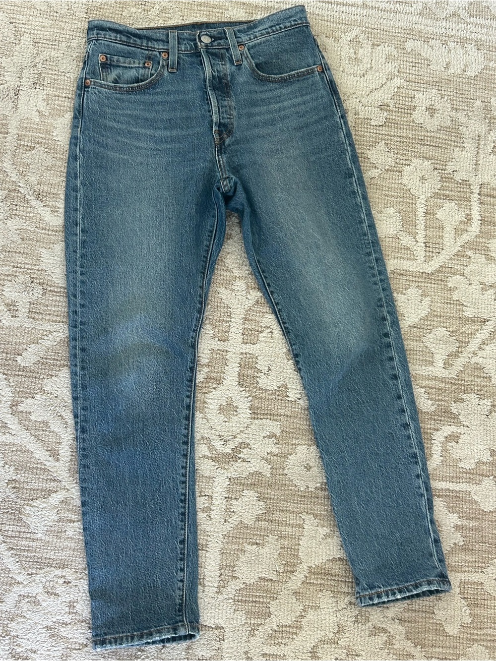 Classic women’s Levi’s Blue Denim Jeans